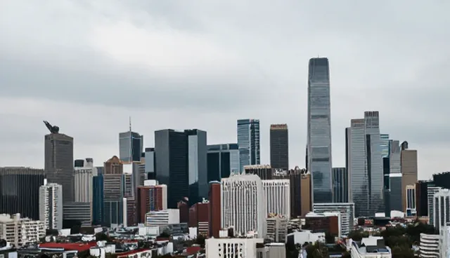 个人用户如何选择管理软件:本地部署与云端服务的取舍